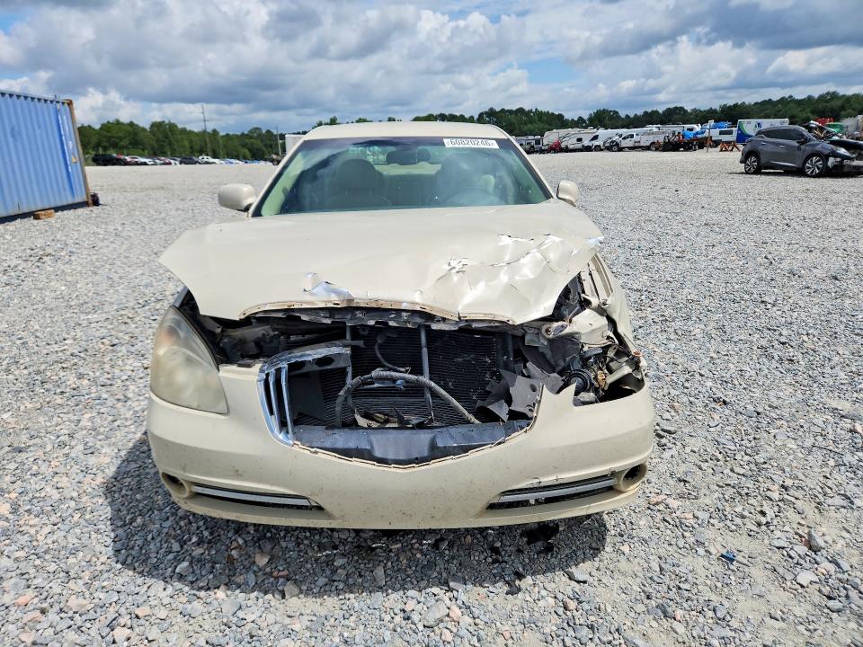 60820246 :رقم المزاد ، 1G4HC5EM6BU130293 vin ، 2011 Buick Lucerne مزاد بيع
