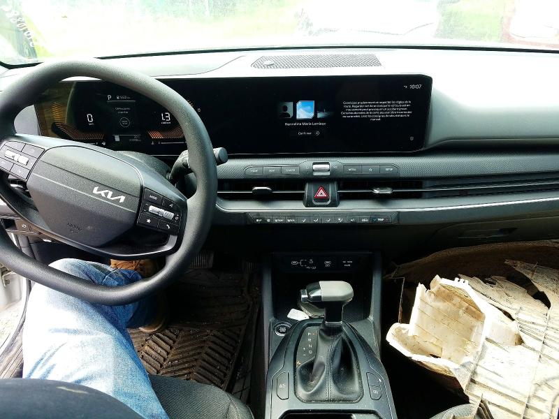 Продаж на аукціоні авто 2025 Kia K4, vin: 3KPFT4DEXSE017753, номер лоту: 57010886