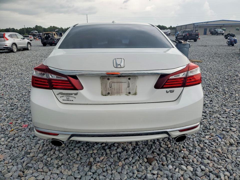 62864196 :رقم المزاد ، 1HGCR3F07GA026466 vin ، 2016 Honda Accord مزاد بيع