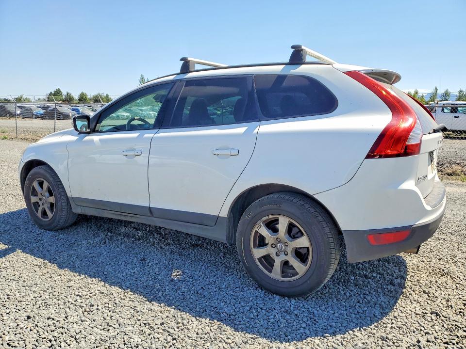 60990306 :رقم المزاد ، YV4982DL5A2124428 vin ، 2010 Volvo Xc60 مزاد بيع