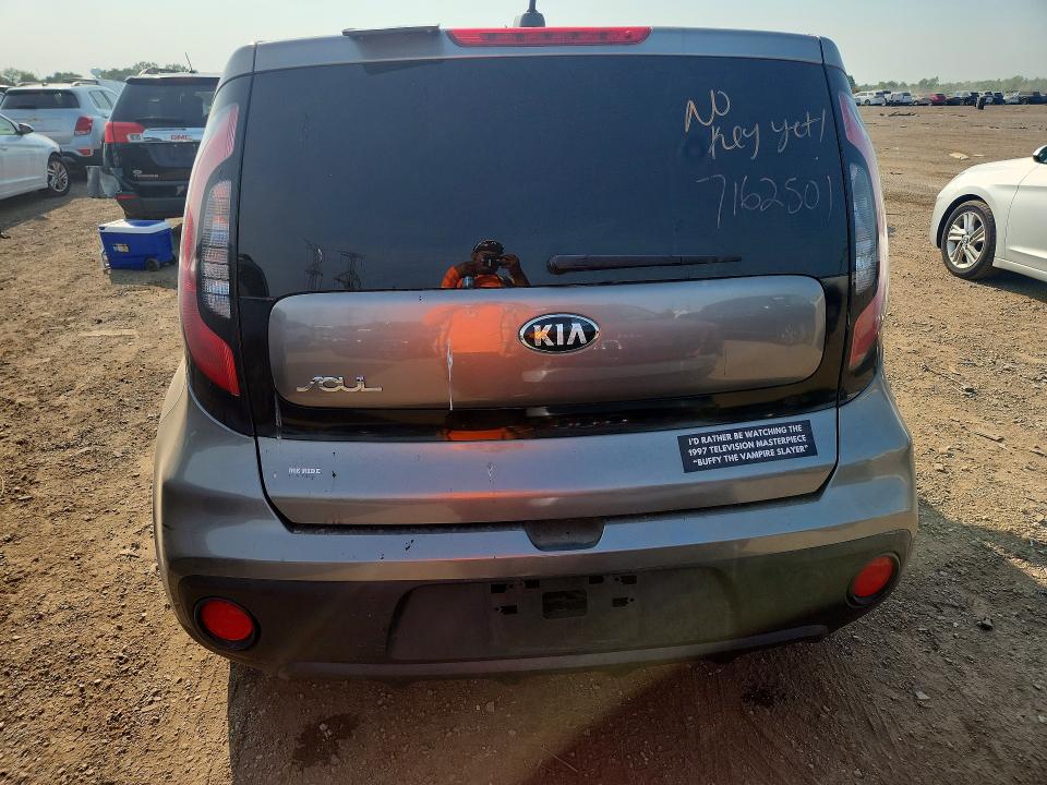 Aukcja sprzedaży 2018 Kia Soul, vin: KNDJN2A25J7572725, numer aukcji: 60983596