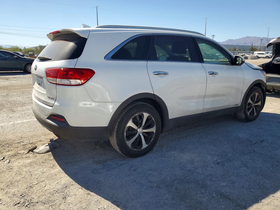 63362586 :رقم المزاد ، 5XYPHDA12HG268690 vin ، 2017 Kia Sorento مزاد بيع