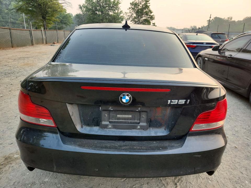 61565636 :رقم المزاد ، WBAUC7C55AVK80959 vin ، 2010 Bmw 135 مزاد بيع