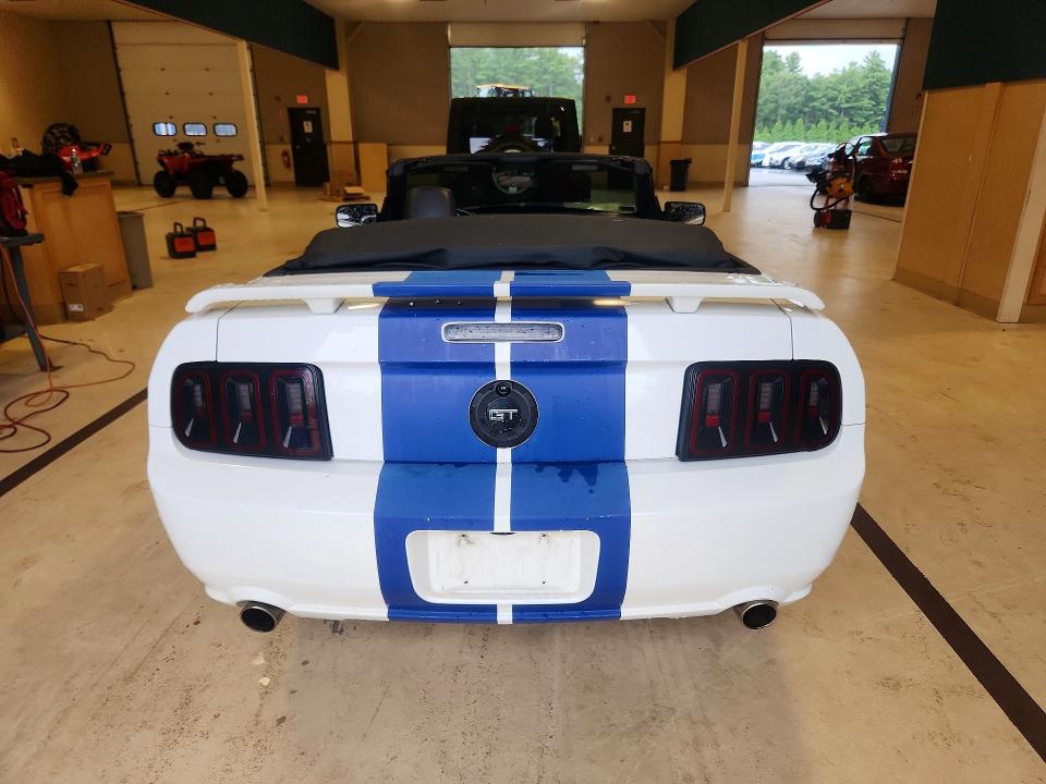 2005 Ford Mustang მანქანა იყიდება აუქციონზე, vin: 1ZVHT85H555196094, აუქციონის ნომერი: 62842986