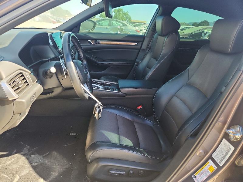 Продажа на аукционе авто 2018 Honda Accord, vin: 1HGCV2F32JA040394, номер лота: 62431696