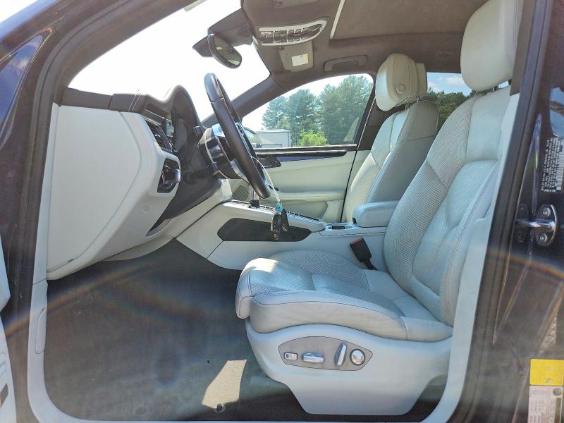 Продажа на аукционе авто 2018 Porsche Macan, vin: WP1AB2A52JLB35483, номер лота: 59143266