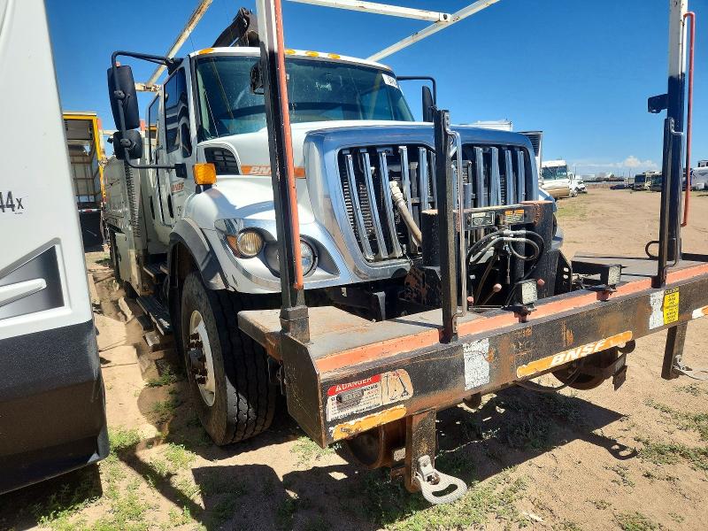 61579636 :رقم المزاد ، 1HTWNAZT99J108139 vin ، 2009 International 7000 مزاد بيع