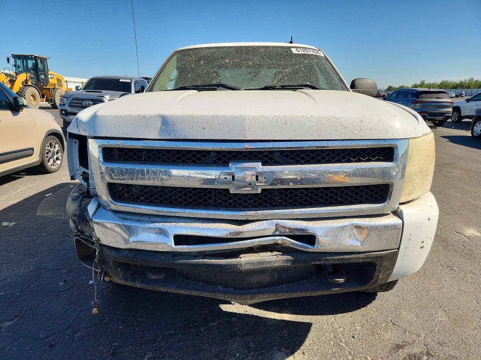 2010 Chevrolet Silverado მანქანა იყიდება აუქციონზე, vin: 1GCSCSE09AZ256297, აუქციონის ნომერი: 61201356