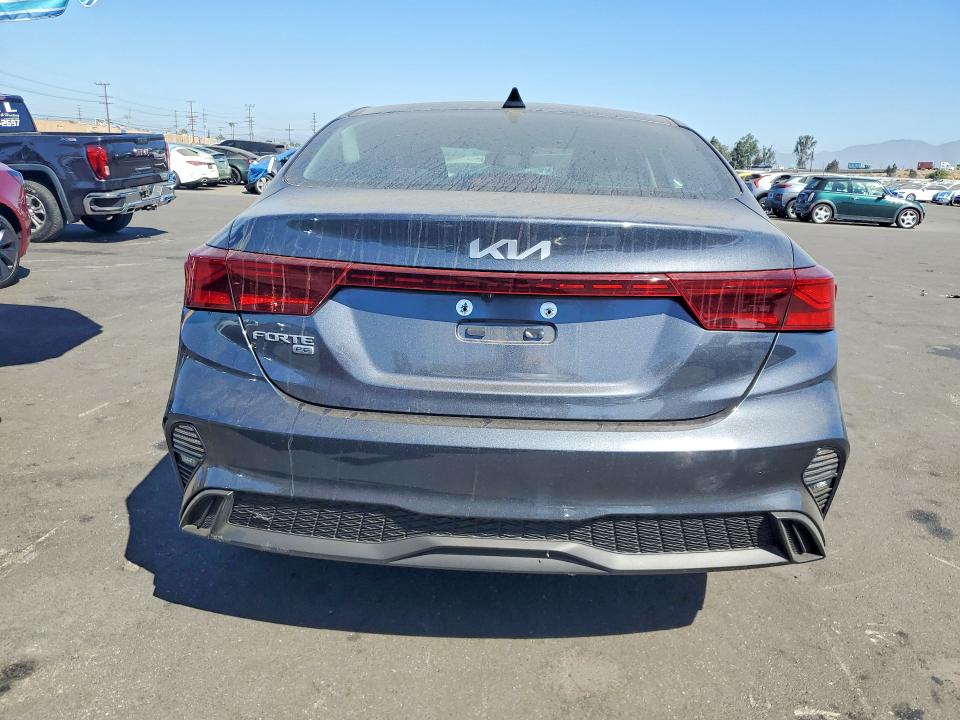 62817086 :رقم المزاد ، 3KPF24AD6PE588873 vin ، 2023 Kia Forte مزاد بيع