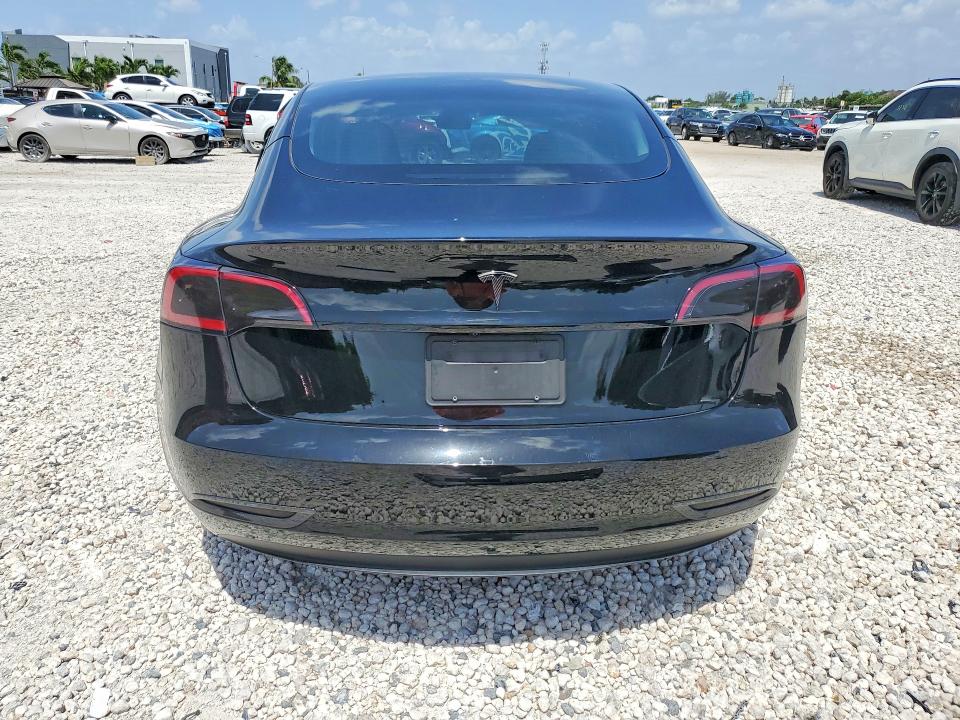 Продажа на аукционе авто 2023 Tesla Model 3, vin: 5YJ3E1EA3PF461758, номер лота: 61787276