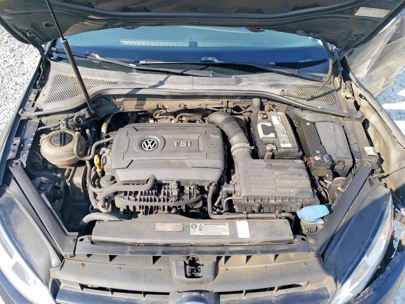 61841276 :رقم المزاد ، 3VW217AU4FM074136 vin ، 2015 Volkswagen Golf مزاد بيع
