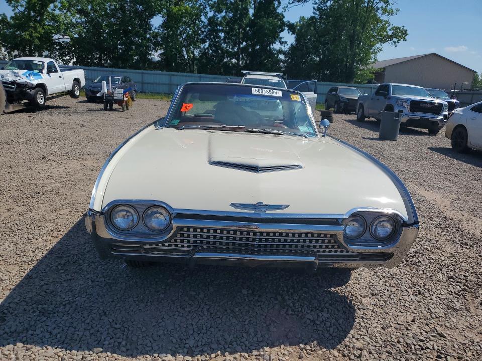 1962 Ford Thunderbird მანქანა იყიდება აუქციონზე, vin: 2Y83Z111188, აუქციონის ნომერი: 60918596