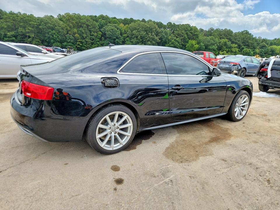 Продажа на аукционе авто 2016 Audi A5, vin: WAUM2AFR2GA026981, номер лота: 61968546