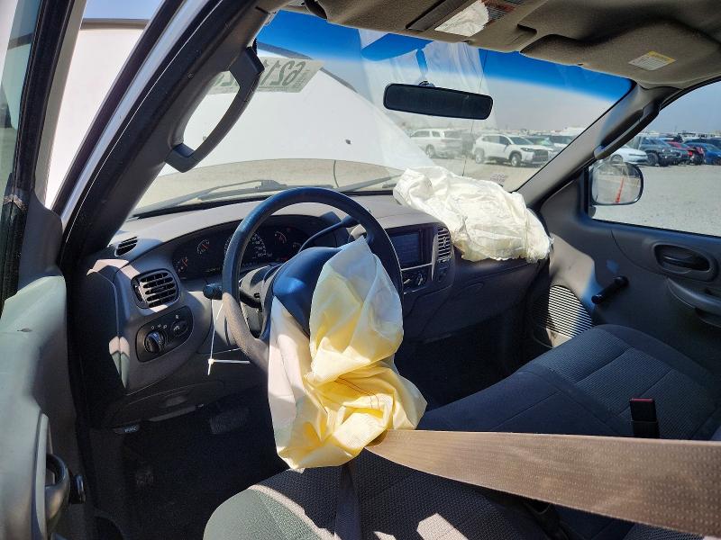 62116286 :رقم المزاد ، 1FTRF18L12NB34628 vin ، 2002 Ford F150 مزاد بيع