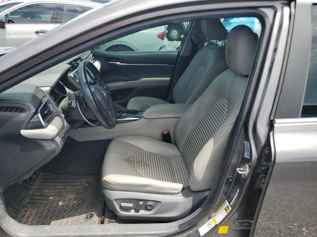 60998516 :رقم المزاد ، 4T1B11HK5KU698338 vin ، 2019 Toyota Camry مزاد بيع