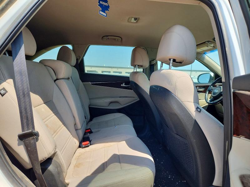 62154366 :رقم المزاد ، 5XYPGDA39HG237084 vin ، 2017 Kia Sorento مزاد بيع