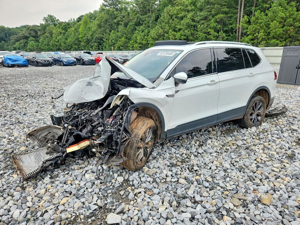 Продажа на аукционе авто 2022 Volkswagen Tiguan, vin: 3VV3B7AX1NM100156, номер лота: 63120466