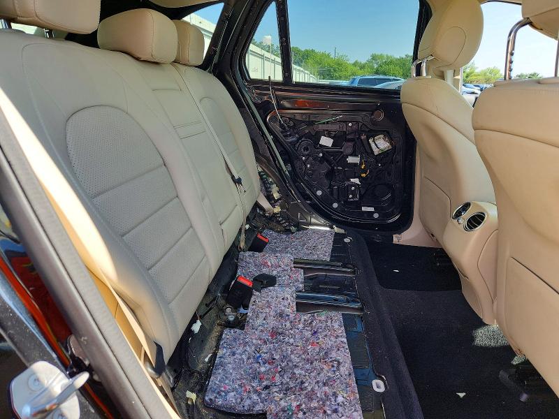 61405276 :رقم المزاد ، WDC0G8EB4LF689833 vin ، 2020 Mercedes-benz Glc مزاد بيع