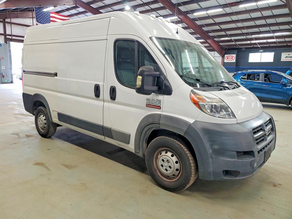62690676 :رقم المزاد ، 3C6TRVCG9HE528705 vin ، 2017 Ram Promaster 2500 مزاد بيع