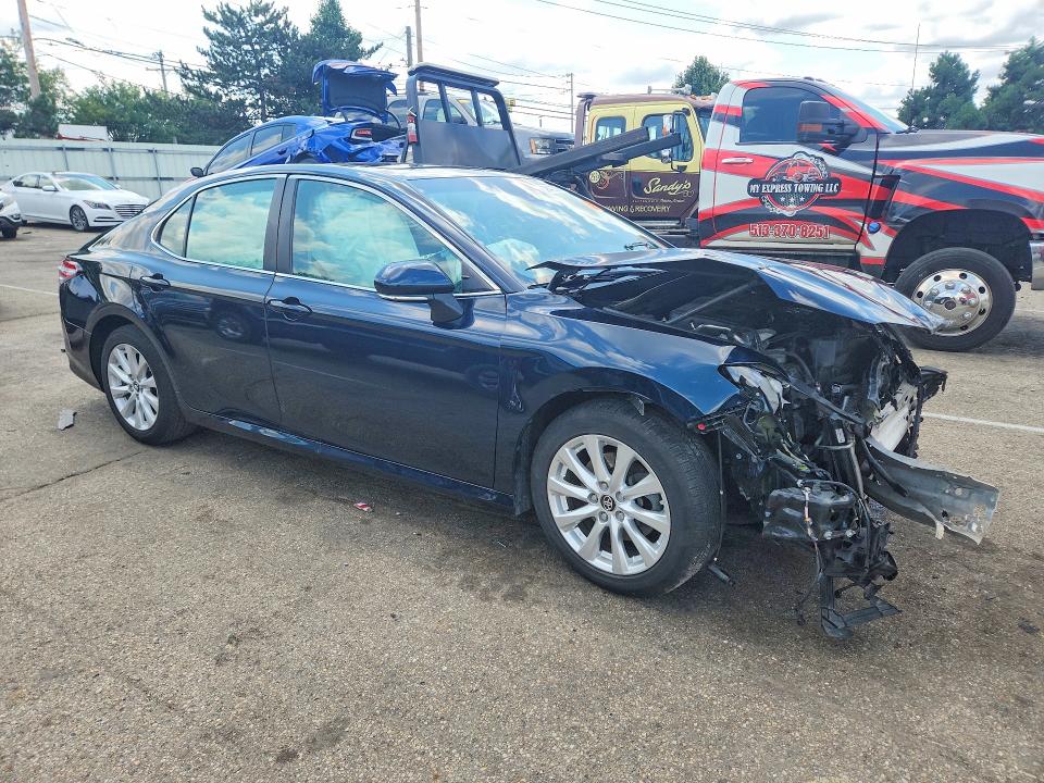 2019 Toyota Camry მანქანა იყიდება აუქციონზე, vin: 4T1B11HK4KU713234, აუქციონის ნომერი: 62946586