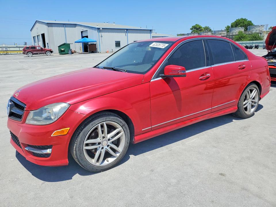 62535776 :رقم المزاد ، WDDGF4HB9EG242736 vin ، 2014 Mercedes-benz C مزاد بيع