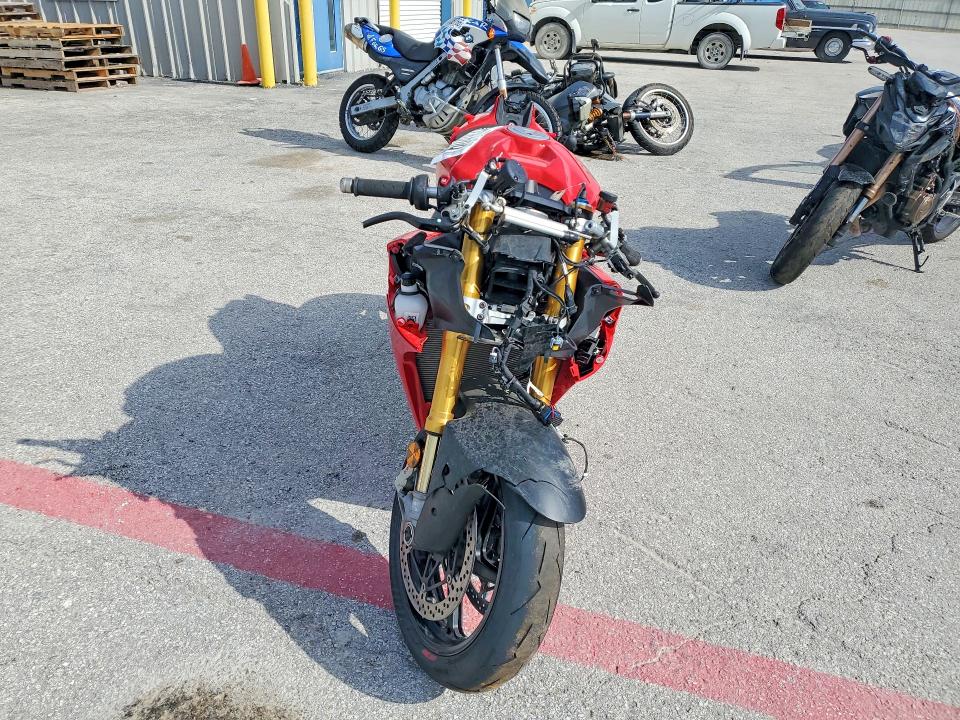 Aukcja sprzedaży 2025 Ducati Panigale, vin: ZDMDAG6W6SB004231, numer aukcji: 60493296