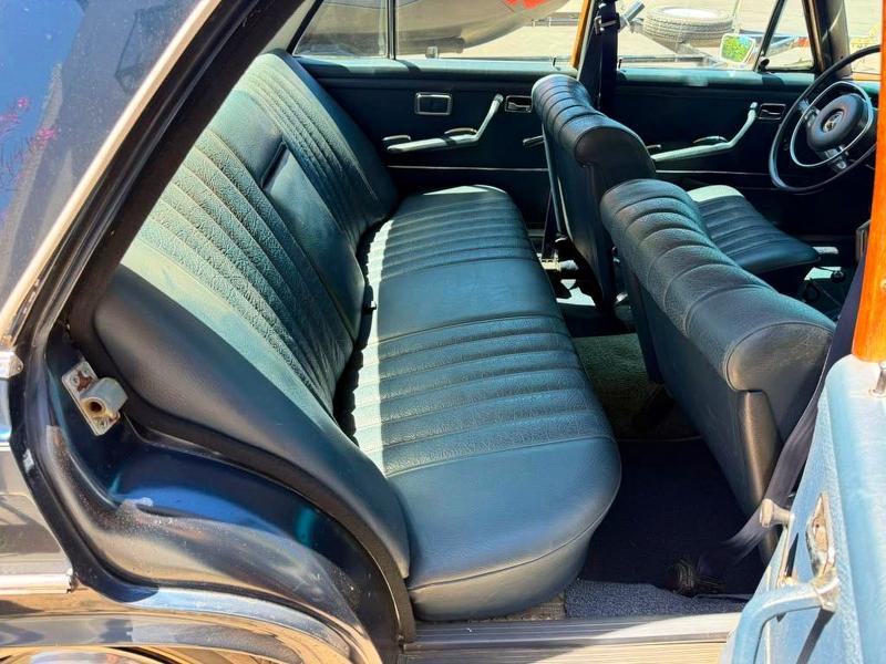 62162956 :رقم المزاد ، 10801612012182 vin ، 1968 Mercedes-benz 280s مزاد بيع