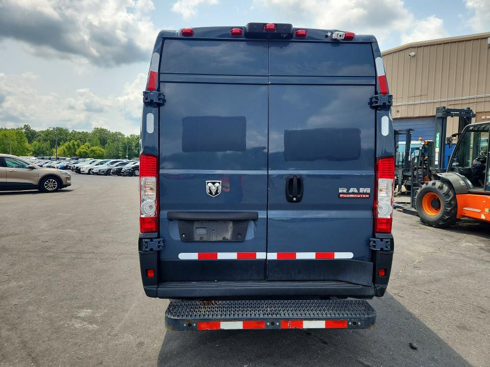 64669746 :رقم المزاد ، 3C6URVJG8LE136167 vin ، 2020 Ram Promaster 3500 مزاد بيع