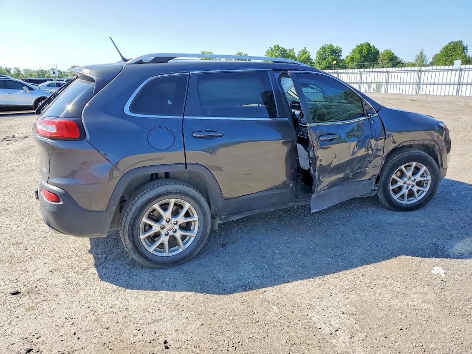 Auction sale of the 2015 Jeep Cherokee, vin: 1C4PJMCSXFW702817, lot number: 62602666