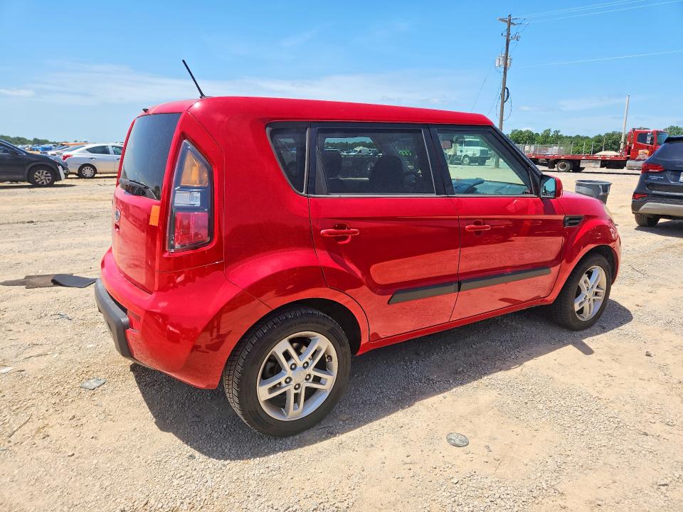 Продажа на аукционе авто 2011 Kia Soul, vin: KNDJT2A24B7260886, номер лота: 61181366