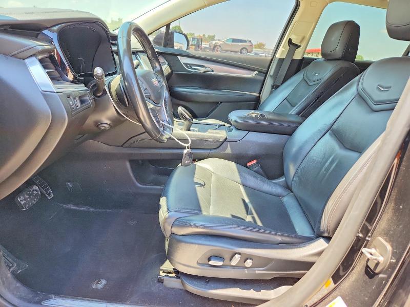 60223756 :رقم المزاد ، 1GYKNCRS2KZ108421 vin ، 2019 Cadillac Xt5 مزاد بيع