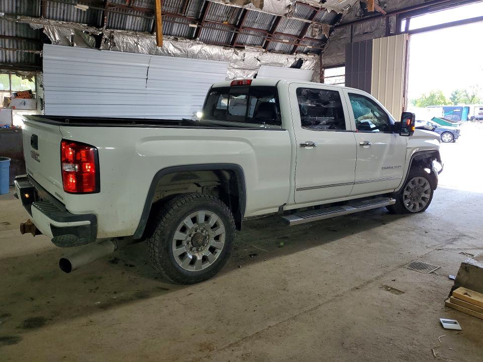 Продажа на аукционе авто 2018 Gmc Sierra, vin: 1GT12UEY4JF275924, номер лота: 61949156