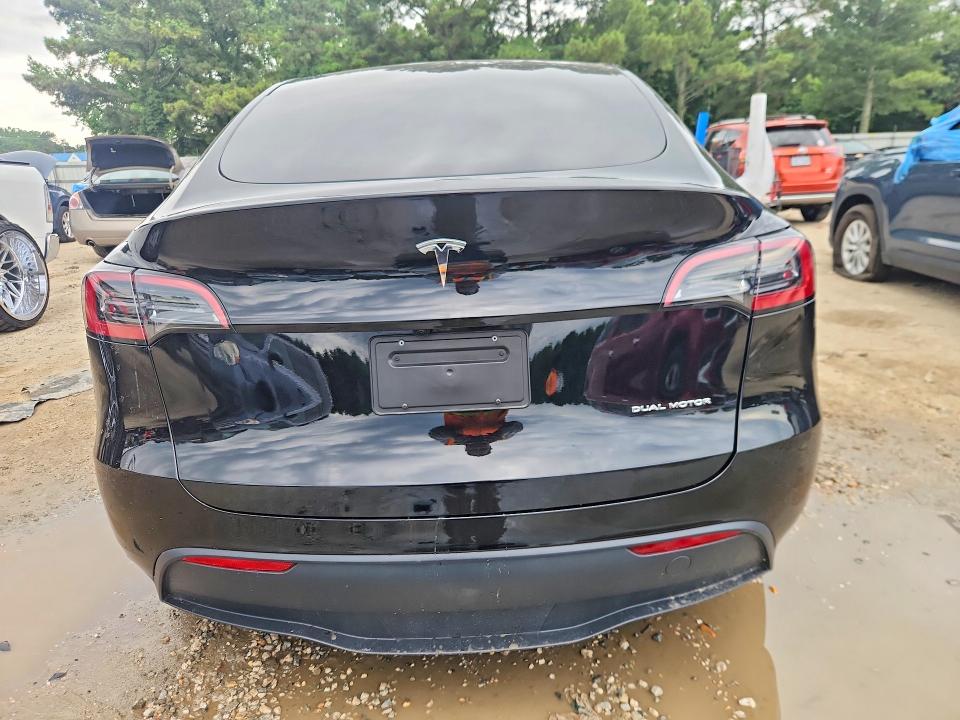 Продаж на аукціоні авто 2025 Tesla Model Y, vin: 7SAYGDEE7SF300927, номер лоту: 60149196