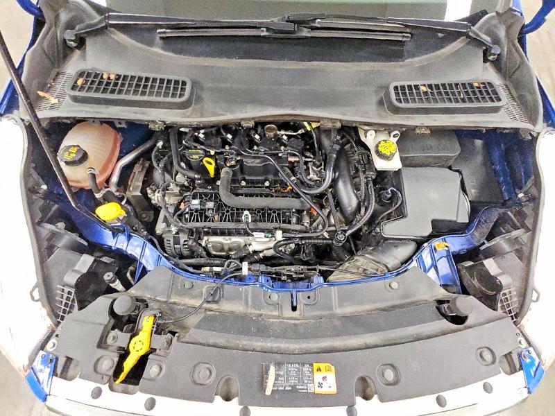 62992606 :رقم المزاد ، 1FMCU0GD5KUB31118 vin ، 2019 Ford Escape مزاد بيع