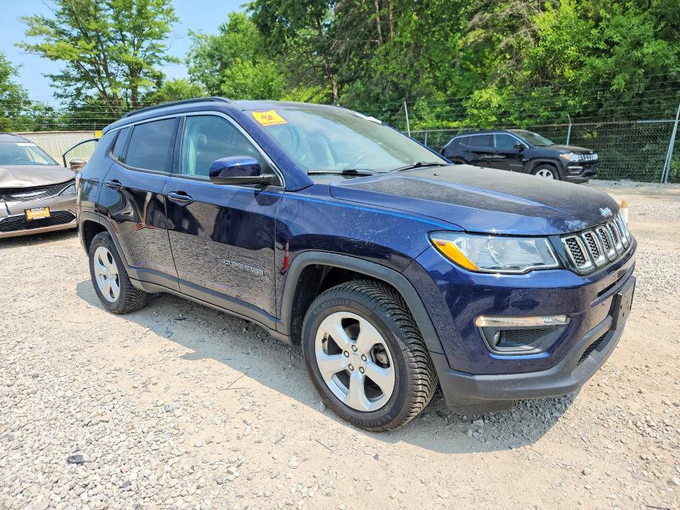 61079476 :رقم المزاد ، 3C4NJDBB8KT839666 vin ، 2019 Jeep Compass مزاد بيع