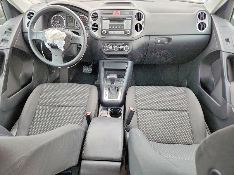 62823676 :رقم المزاد ، WVGBV7AX0AW524449 vin ، 2010 Volkswagen Tiguan مزاد بيع