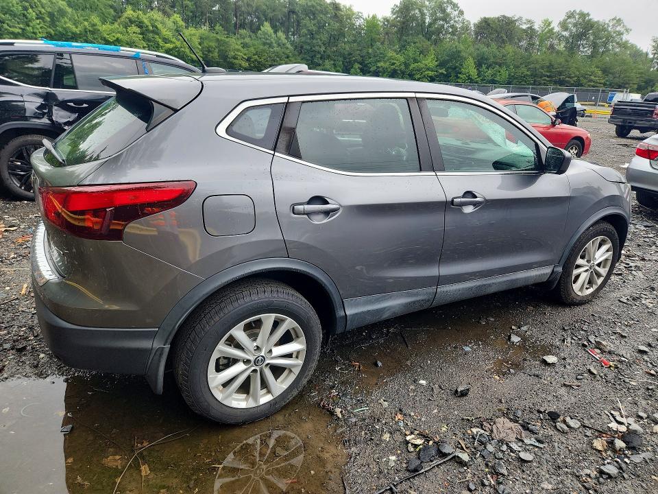 60027226 :رقم المزاد ، JN1BJ1CR6KW622207 vin ، 2019 Nissan Rogue Sport مزاد بيع