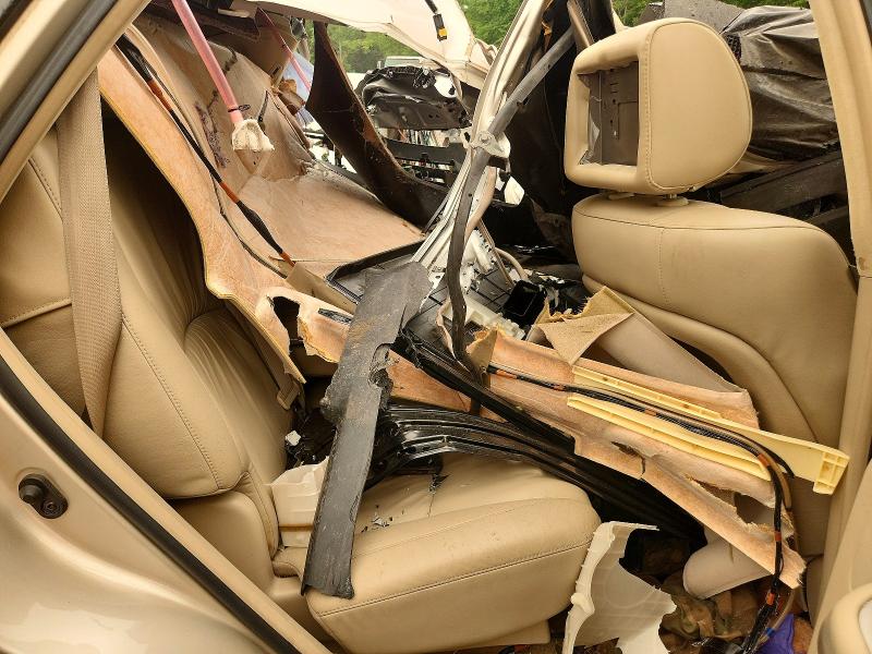61165966 :رقم المزاد ، JTJHW31U360024142 vin ، 2006 Lexus Rx مزاد بيع