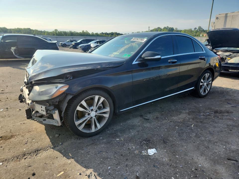 62262266 :رقم المزاد ، 55SWF4JB0FU054195 vin ، 2015 Mercedes-benz C مزاد بيع
