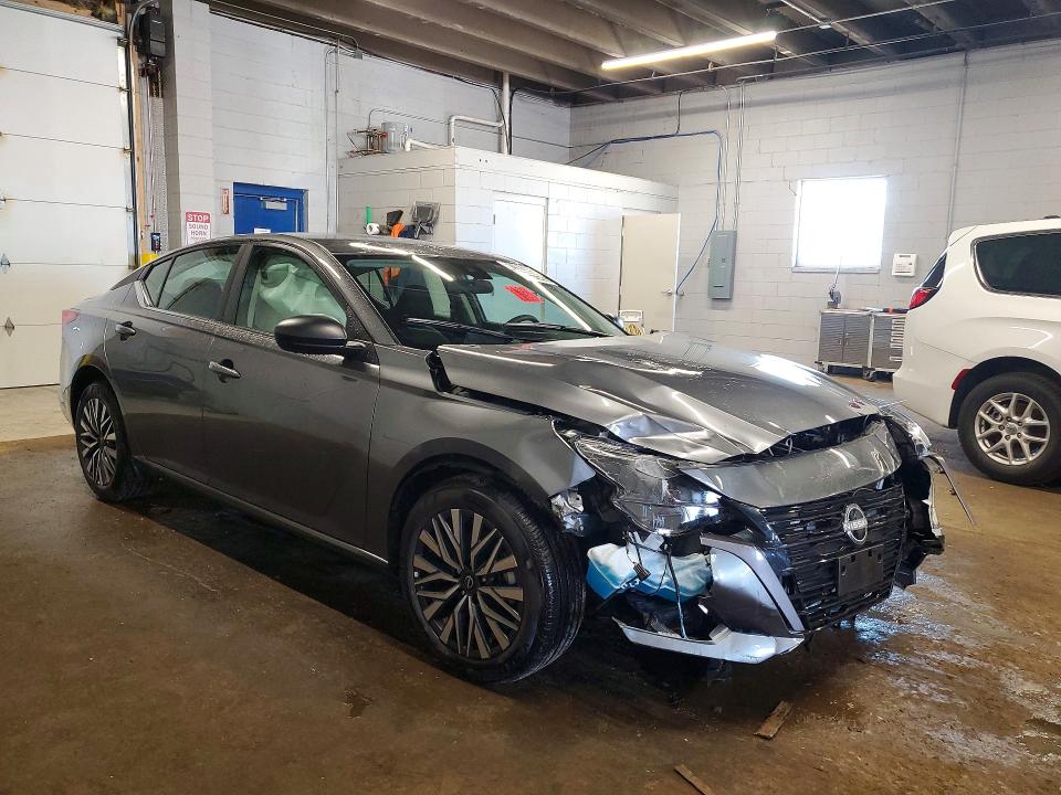 2026 Nissan Altima მანქანა იყიდება აუქციონზე, vin: 1N4BL4DW9TN327676, აუქციონის ნომერი: 61161846