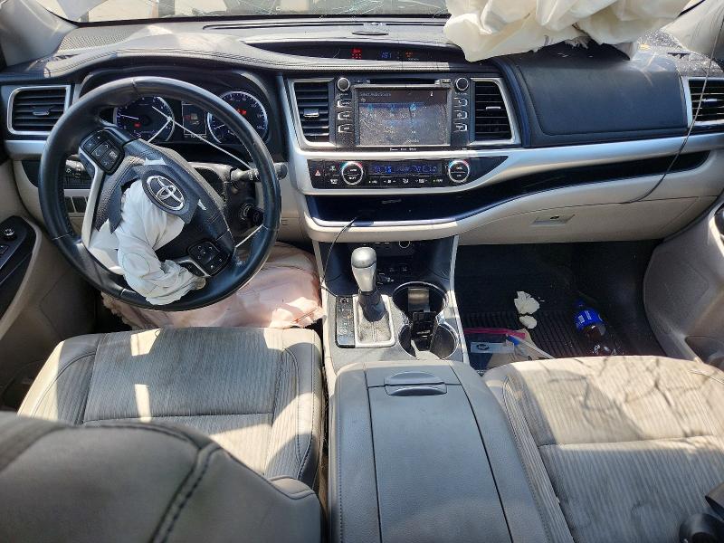 2019 Toyota Highlander მანქანა იყიდება აუქციონზე, vin: 5TDBZRFH4KS954640, აუქციონის ნომერი: 62044886