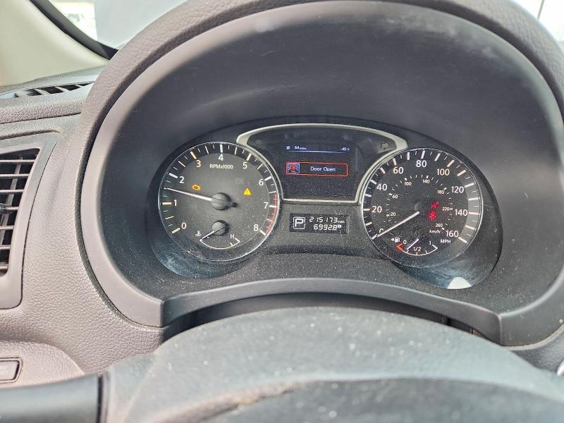 2014 Nissan Altima მანქანა იყიდება აუქციონზე, vin: 1N4AL3AP2EN370438, აუქციონის ნომერი: 62579946