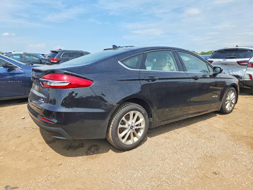 2019 Ford Fusion მანქანა იყიდება აუქციონზე, vin: 3FA6P0LU1KR106552, აუქციონის ნომერი: 58086886