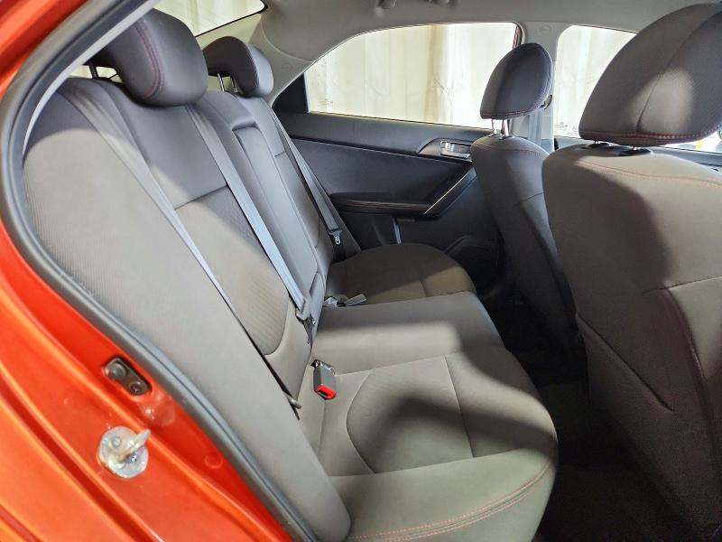 2010 Kia Forte მანქანა იყიდება აუქციონზე, vin: KNAFW4A33A5190337, აუქციონის ნომერი: 60619526