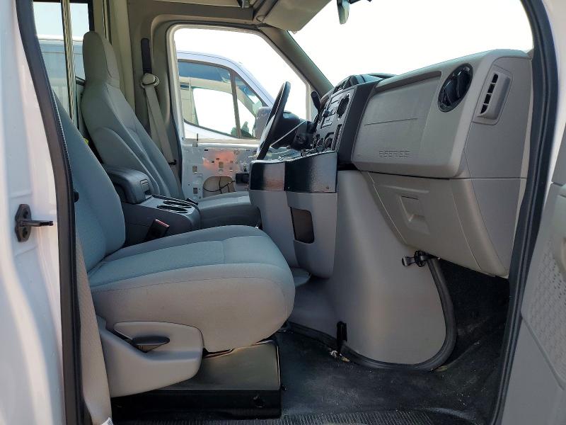 Продажа на аукционе авто 2018 Ford Econoline, vin: 1FDWE3FS0JDC02722, номер лота: 59845936