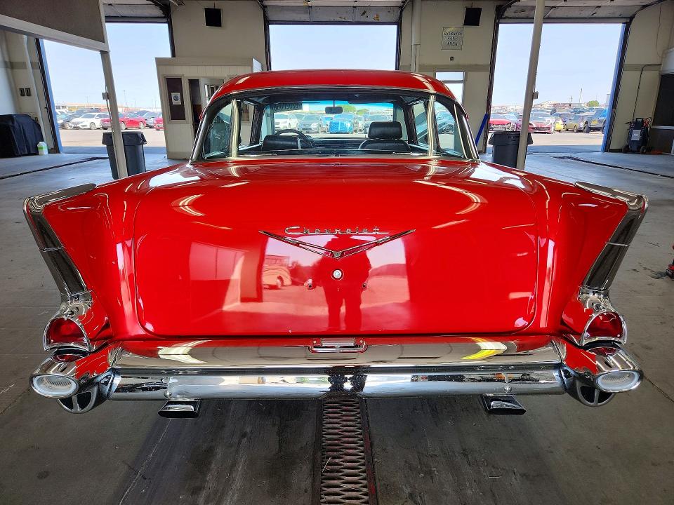 1957 Chevrolet Uk მანქანა იყიდება აუქციონზე, vin: VB570132019, აუქციონის ნომერი: 63020066