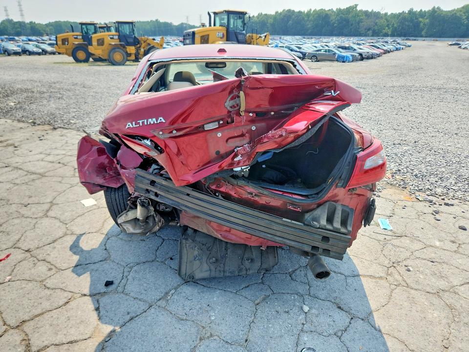 2018 Nissan Altima მანქანა იყიდება აუქციონზე, vin: 1N4AL3AP2JC187613, აუქციონის ნომერი: 63415116