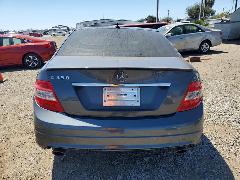 61431276 :رقم المزاد ، WDDGF56X79F240211 vin ، 2009 Mercedes-benz C مزاد بيع