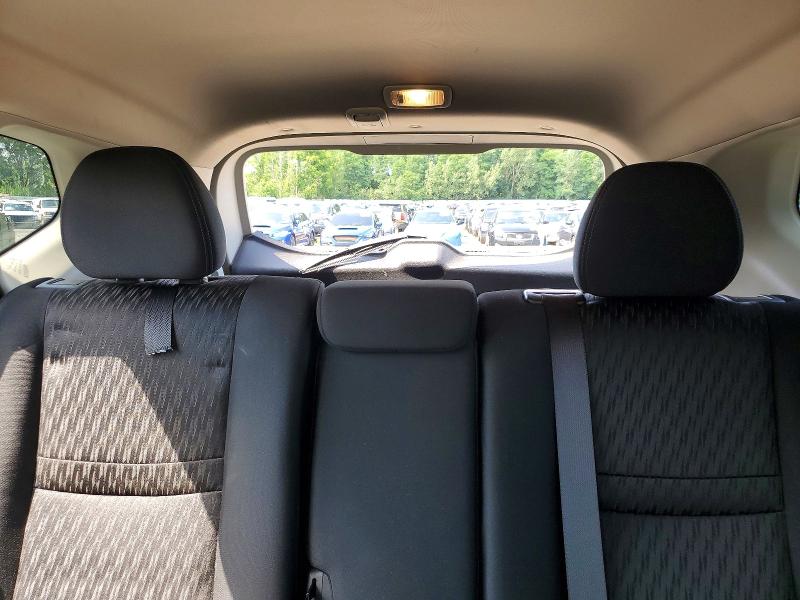Продажа на аукционе авто 2018 Nissan Rogue, vin: KNMAT2MV6JP621653, номер лота: 61528226