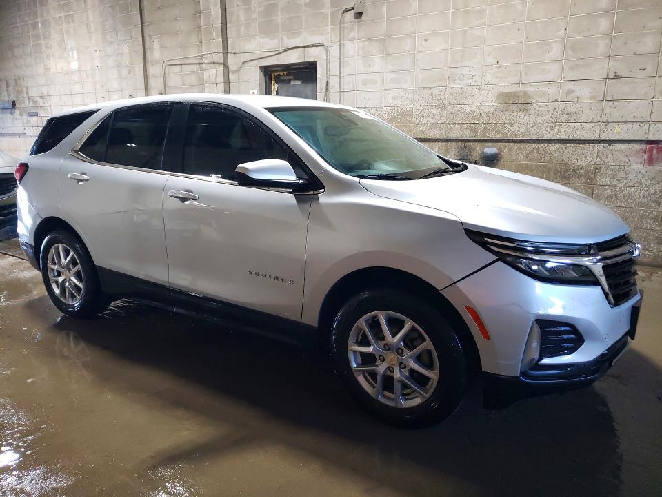 Продажа на аукционе авто 2022 Chevrolet Equinox, vin: 3GNAXKEV6NL229994, номер лота: 61136846